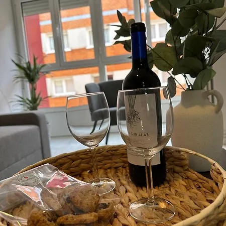 Daire Cozy Flat 5 Mins From The Gijón