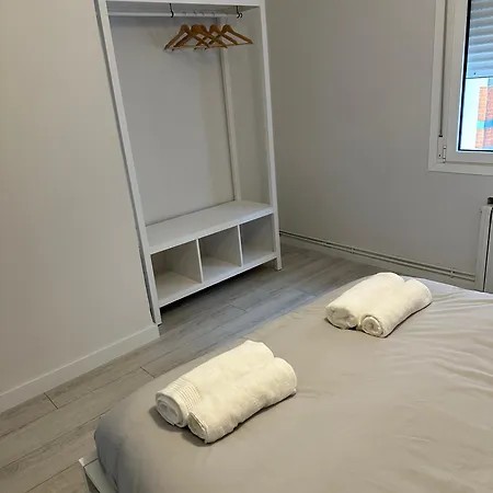 Cozy Flat 5 Mins From The Daire Gijón