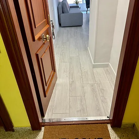 Apartman Cozy Flat 5 Mins From The Gijón