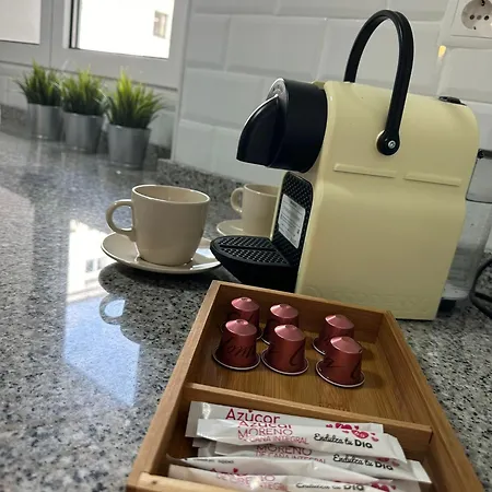 Cozy Flat 5 Mins From The